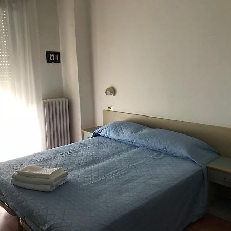 Hotel Gemma Rimini Exteriör bild